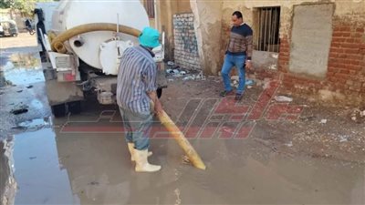رفع مياه الأمطار من شوارع الحامول بكفر الشيخ 