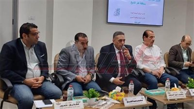  نائب وزير الصحة يجتمع بالفريق العلاجي والوقائي والرعاية الأساسية بكفر الشيخ