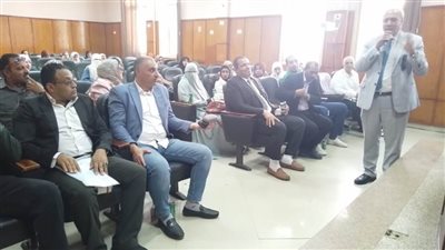 محافظ أسيوط: عقد جلسة تشاور بحي شرق لمناقشة مشروعات الخطة الاستثمارية للعام المالي (2025 – 2026) 