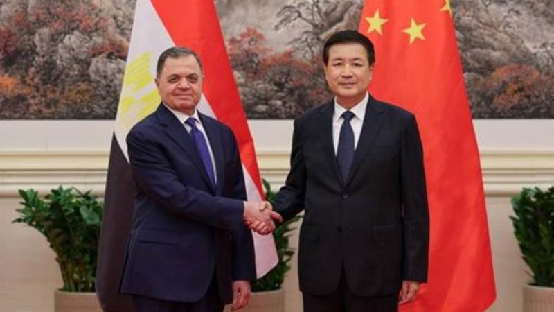 وزير الداخلية ونظيره