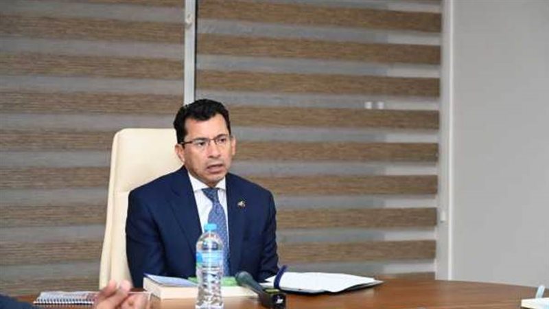 الدكتور أشرف صبحي