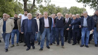  جنبلاط يدعو اللبنانيين للاستعداد لحرب طويلة مع إسرائيل