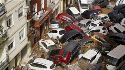 ارتفاع حصيلة قتلى العواصف بإسبانيا.. واستمرار فقدان الكثيرين