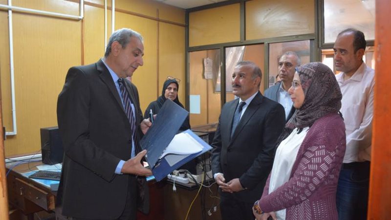 محافظ الغربية خلال