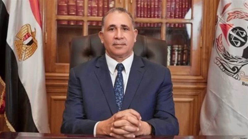 نقيب المحامين فى