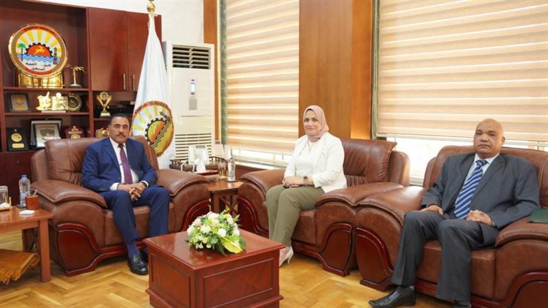 محافظ مطروح اللواء