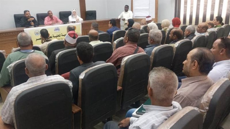 جانب من جلسات التشاور