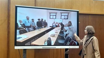 جامعة قناة السويس تعقد مسابقة لاختيار الطالب والطالبة المثاليين على مستوى الجامعة بمشاركة جميع الكليات