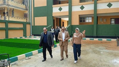 نائبة محافظ القليوبية تتفقد مشروعات الأبنية التعليمية بطوخ
