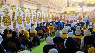  بالصور.. محافظ الغربية: توعية الطلاب وتصحيح المفاهيم الخاطئة لديهم