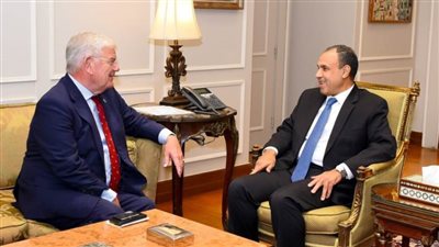 عاجل.. عمدة لاهاي: أشعر وكأننى في بلدى.. وتوفير مسكن آمن يتمتع بالطمأنينة هدف أساسي