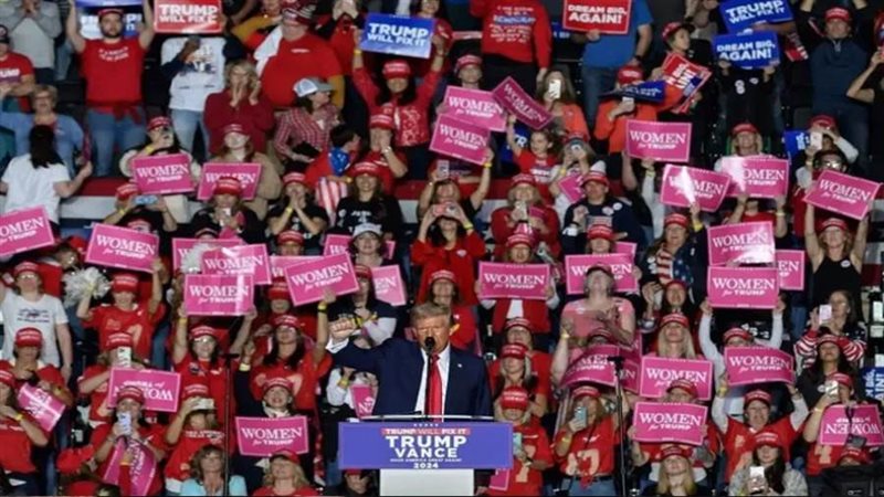 دونالد ترامب الرئيس