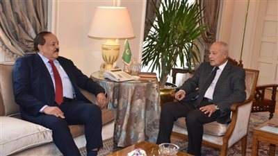 أبو الغيط يلتقي وزير خارجية السودان