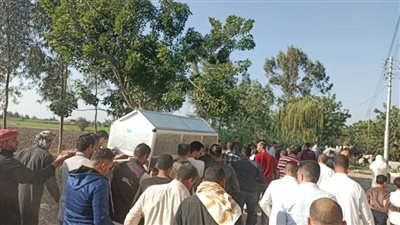 تشييع جنازة صائد الدبابات وسط حالة من الأسى والحزن 