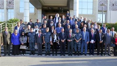 القوات البحرية تستقبل وفداً من لجنة الدفاع والأمن القومى وأعضاء مجلس النواب