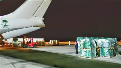 الجسر الجوي الإغاثي إلى لبنان يتواصل بمغادرة الطائرة الإغاثية الــ20