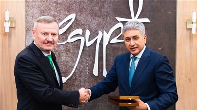 وزير السياحة والآثار يستكمل لقاءاته الرسمية بالعاصمة البريطانية لندن بلقاء نظيره البلغاري