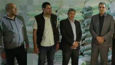 ضبط 4.5 طن دقيق بلدي في البحيرة