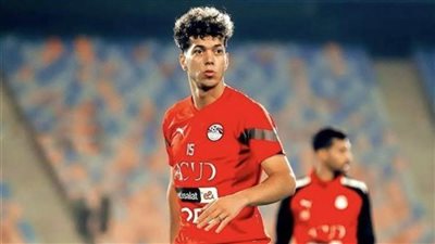 عضو اتحاد الكرة يثير الجدل بشأن تهرب إمام عاشور من منتخب مصر