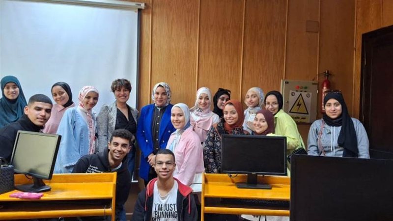 ورشة عمل باعلام بنى