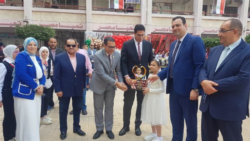 احتفالية المدرسة