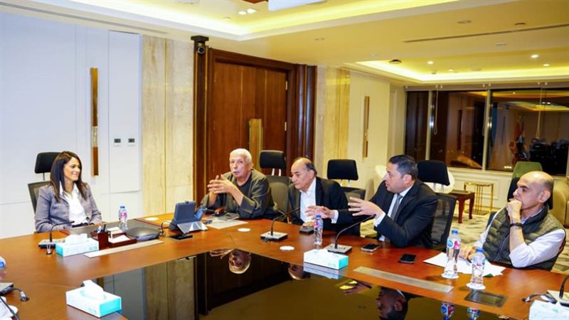 وزيرة التخطيط والتعاون