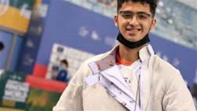 تأهل أدهم معتز لدور الـ32 في كأس العالم لسلاح السيف