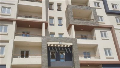 وزير الإسكان: تنفيذ ٤٨٧٢ وحدة سكنية بالمبادرة الرئاسية 