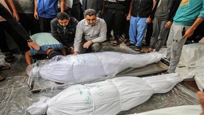  5 شهداء بقصف للاحتلال استهدف خيمة نازحين شرق مدينة خان يونس