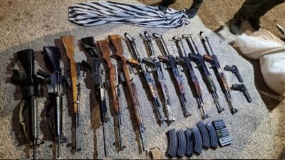 الاحتلال يعلن إحباط محاولة تهريب 13 بندقة M16 في منطقة الأغوار