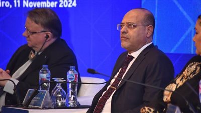 وزير العمل: مشروع 