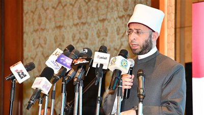 تحت رعاية الرئيس.. وزير الأوقاف يشهد الخطة الوطنية لمكافحة المخدرات 