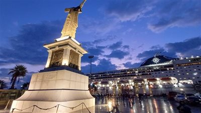 بالصور.. ميناء بورسعيد السياحي يستقبل السفينة السياحية ليريكا وعلى متنها آلاف السائحين 