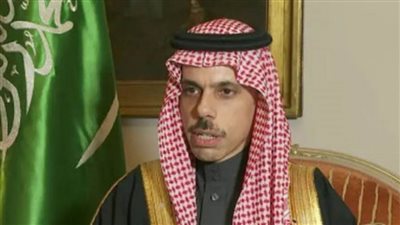 وزير الخارجية السعودي يبحث مستجدات الأوضاع في قطاع غزة مع رئيس وزراء فلسطين