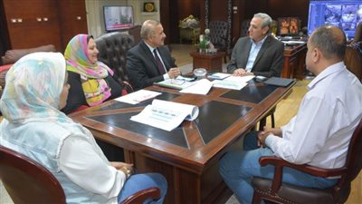  بالصور.. محافظ الغربية يناقش تسريع إجراءات التصالح في مخالفات البناء