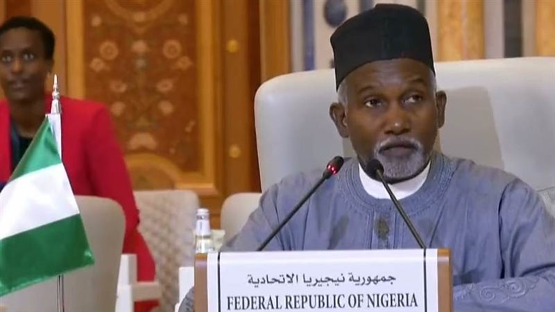 بولا أحمد تينوبو