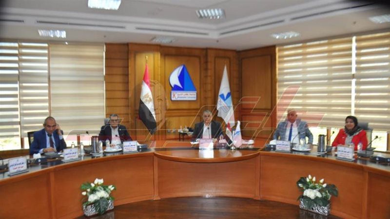 مجلس عمداء جامعة