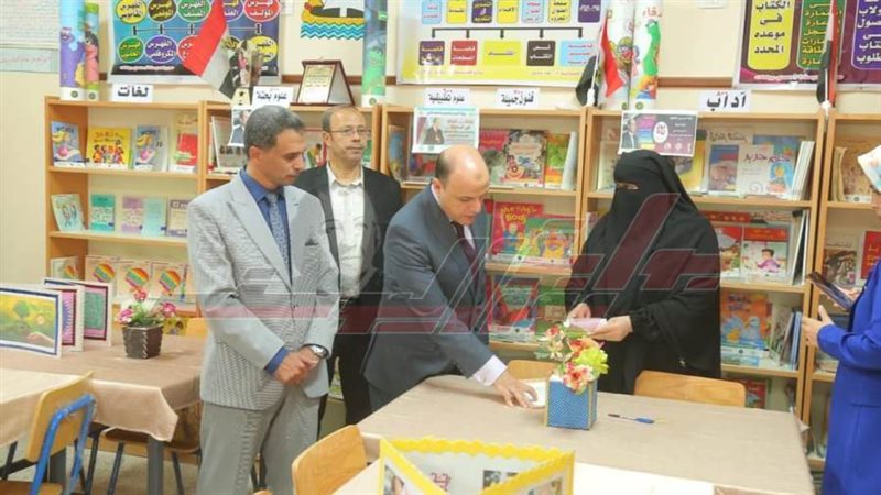 جولة المحافظ