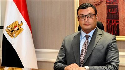 وزير الإسكان: جارٍ تنفيذ أعمال الكهرباء والطرق بالمرحلة الثالثة لسكن موظفي العاصمة ببدر