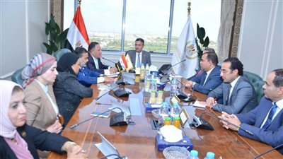 وزير التموين يعقد اجتماعًا مع الهيئة البرلمانية لحزب الشعب الجمهوري لبحث سبل التعاون