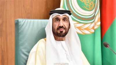 رئيس البرلمان العربي يعزي شيخ الأزهر في وفاة شقيقته