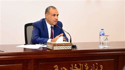 وزير الخارجية يلتقي مع أعضاء السلك الدبلوماسي والقنصلي من الدرجات الحديثة والمتوسطة