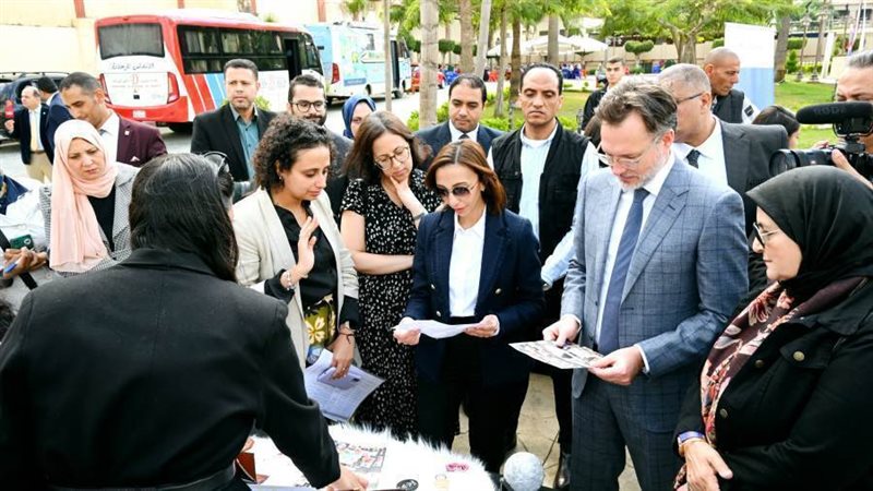 جانب من الزيارة