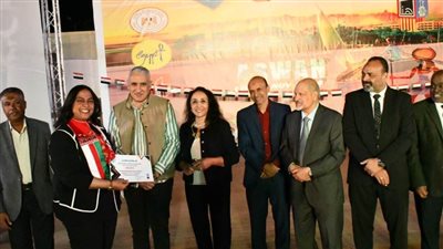 ختام فعاليات النسخة الثامنة من مهرجان طيبة الدولى للفنون التلقائية ومسرح الطفل بأسوان