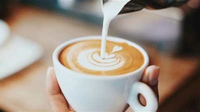 عاجل.. تفاصيل صادمة.. قاتل صامت يختبئ في مشروب يومي يشربه الجميع