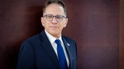 عاجل.. استجواب مدير مكتب نتنياهو بتهمة 