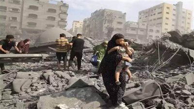 استشهاد 10 فلسطينيين وإصابة آخرين في قصف إسرائيلي على منزلين في غزة وخان يونس