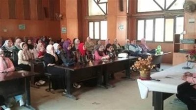  توعية حول سبل مواجهة التغيرات المناخية في ندوة 