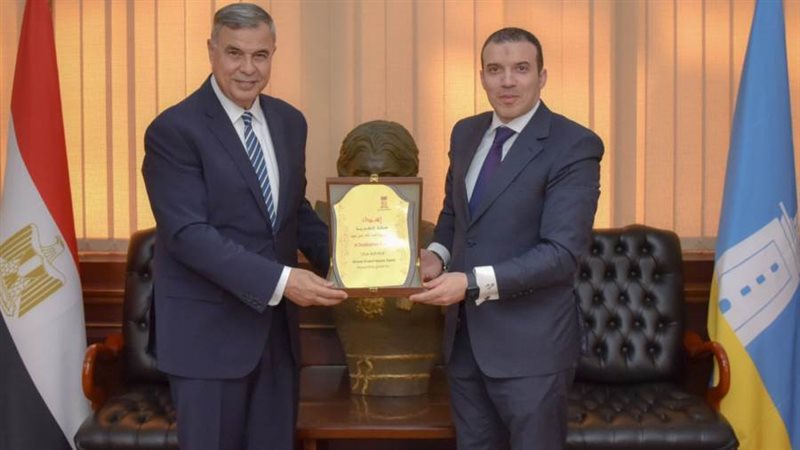 محافظ الإسكندرية