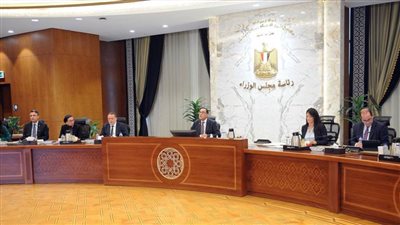 رئيس الوزراء يترأس اجتماع المجموعة الوزارية الاقتصادية